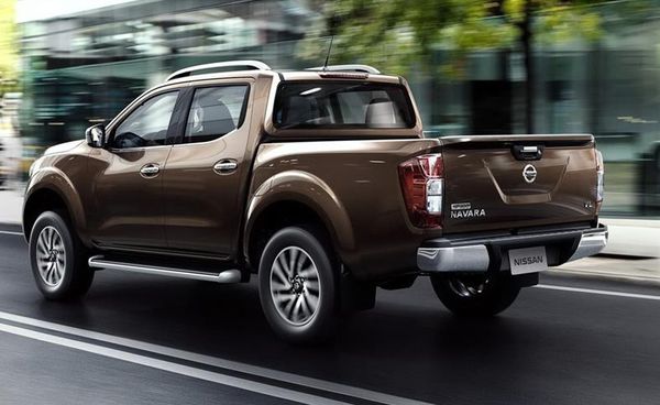 高端SUV皮卡 纳瓦拉（NAVARA）